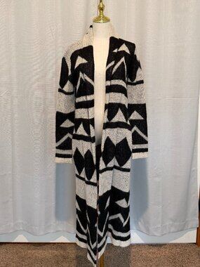 Forever 21 I Love H81 Aztec Boho Open Front Duster Cardigan Medium
